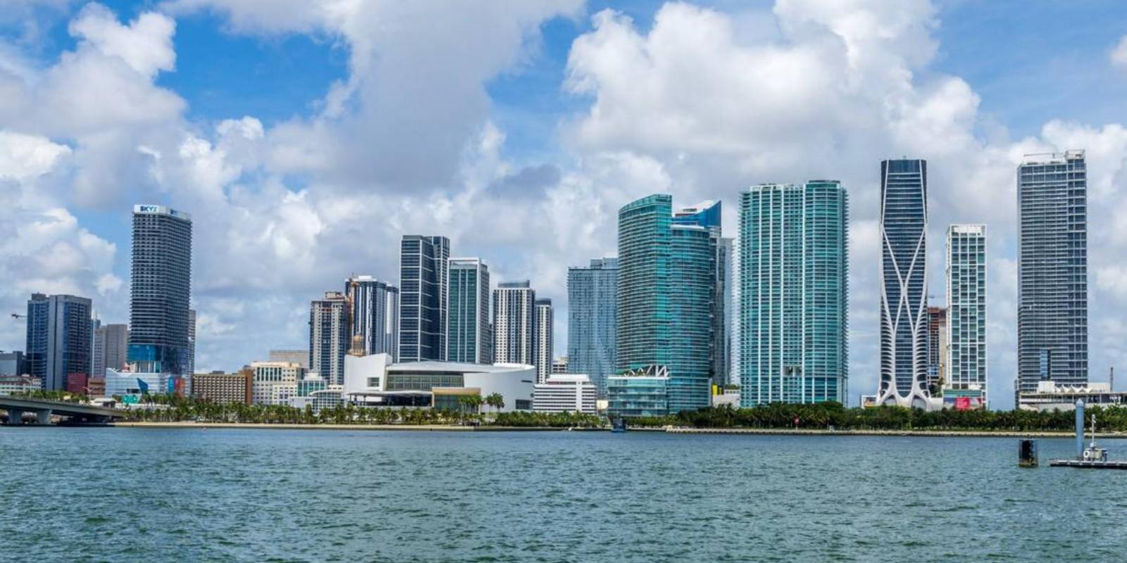 Es un buen momento para comprar casa en miami , Florida en 2025?